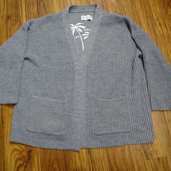 The Beach People Sweater Cardigan Gray Size M/L - Picture 1 of 4